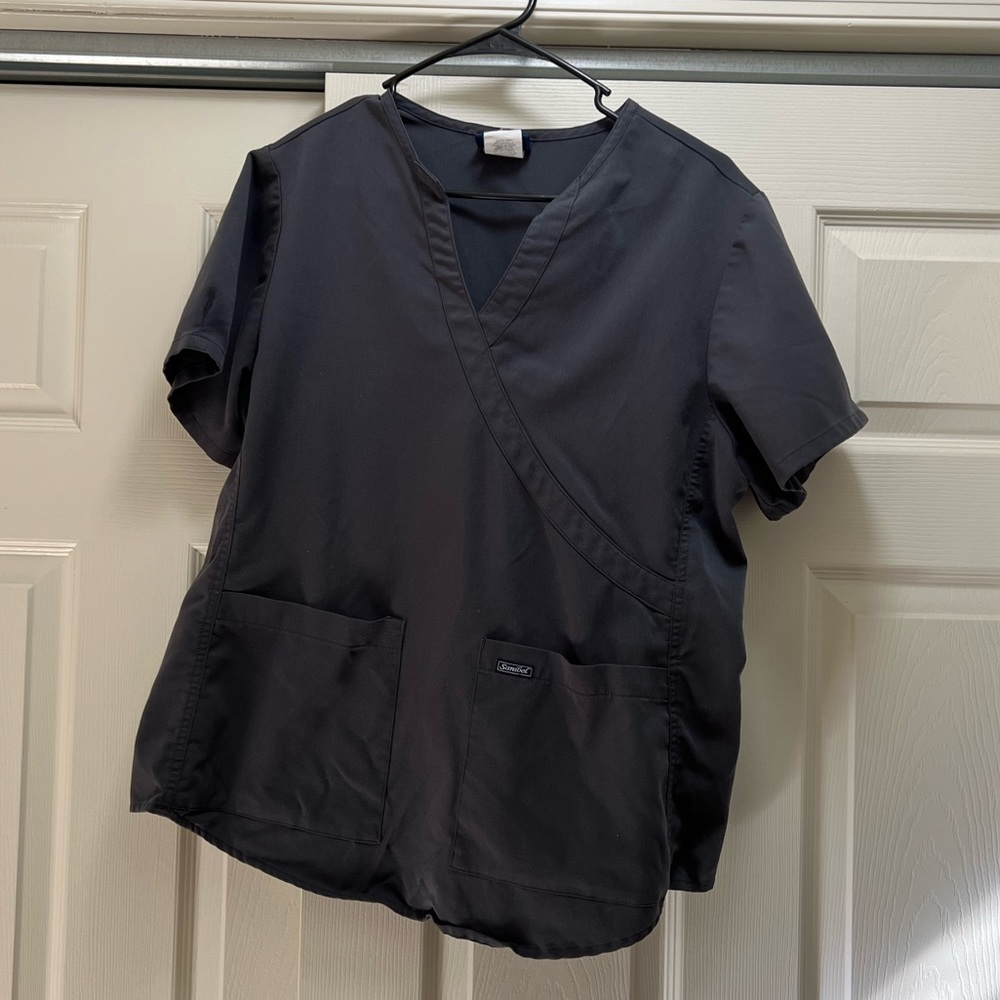 Sanibel Scrubs gray scrub top and bottom